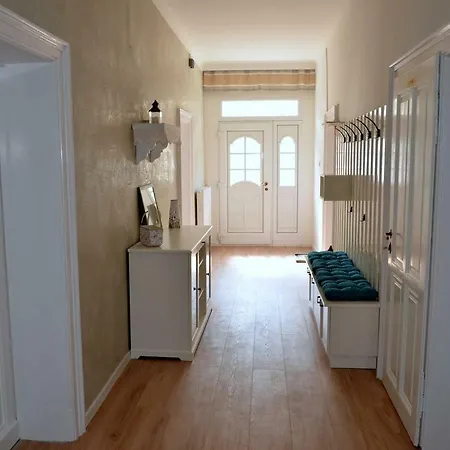 Apartment Fewo Kunterbunt *