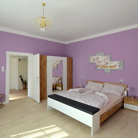 Fewo Kunterbunt Apartment *